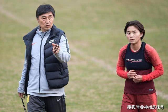 佛山与揭阳争夺八强名额，今晚赛事揭幕！
